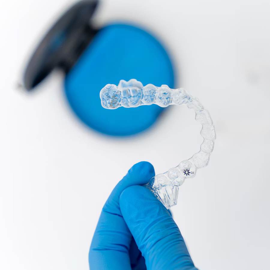 Ortodonzia invisibile — Studio Dentistico Dr. Bedini